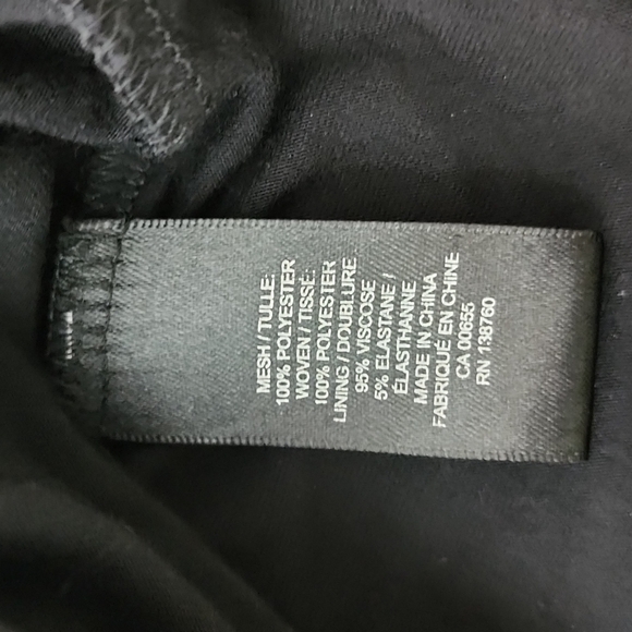 RW&CO Women's Black Sheer Lace Top Subtle Stripes Capped Short Sleeves Sz Small - Picture 13 of 16